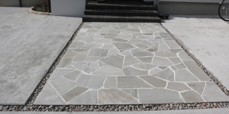 素材と組み合わせのコツ（滑りにくさと掃除性を落とさない）