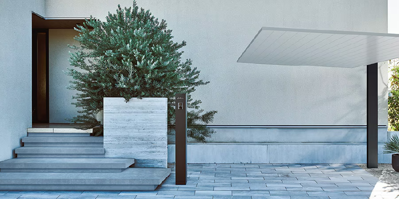 重厚な門柱がもたらす印象と価値