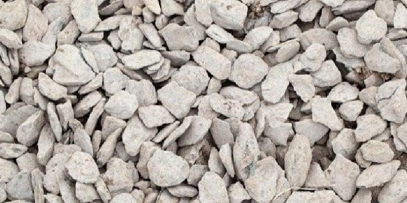 防犯砂利の仕組みと効果