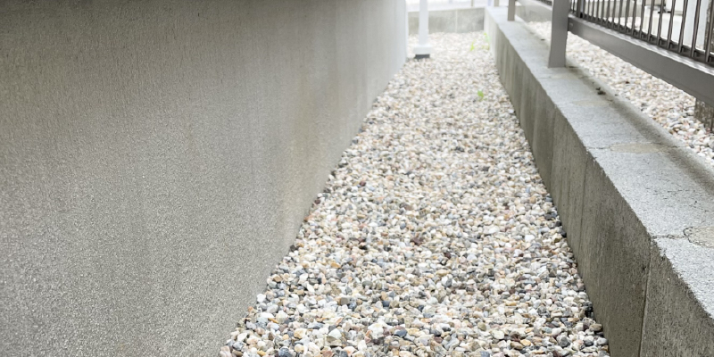 防犯砂利のメリットと注意点