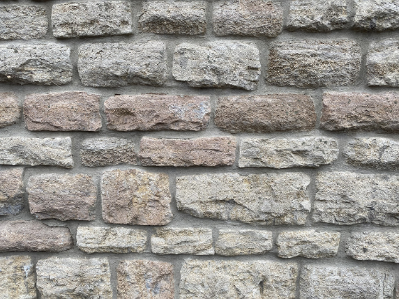 建築基準法や自治体条例への対応