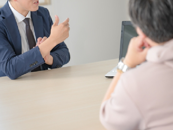 ブロックやフェンスと一体化した外構設計も可能