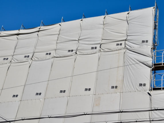 仮設工事や搬入経路確保の重要性