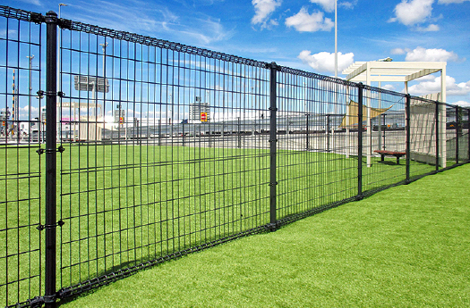 メッシュフェンス