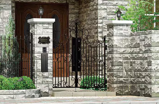 木目調・鋳物門扉