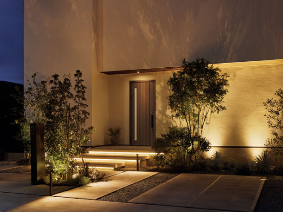 センサーライト・防犯カメラの設置