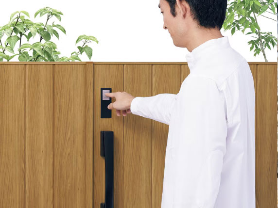 門扉や門柱の施錠・オートロック対応