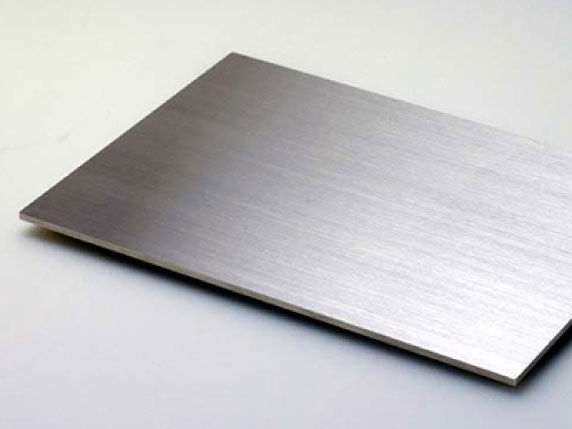 スチール・樹脂・木製など素材による違い