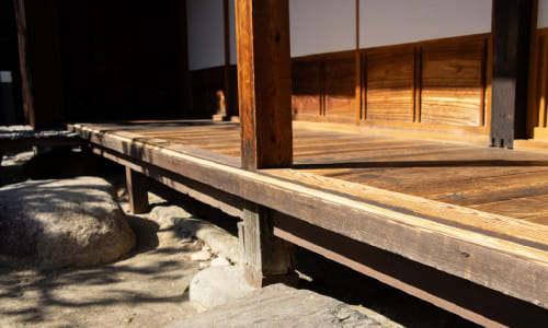 建て替え・開発前提の土地情報