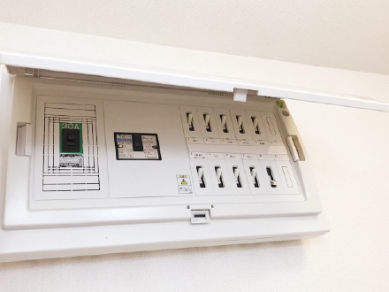 ブレーカーや分電盤の容量確認