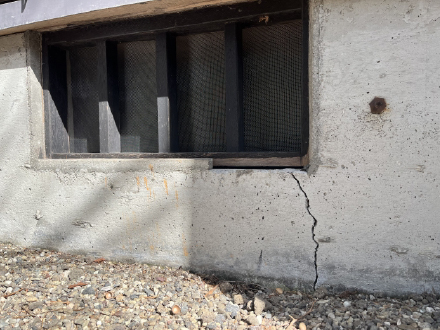 築年数の経過で強度が不足している住宅が多い