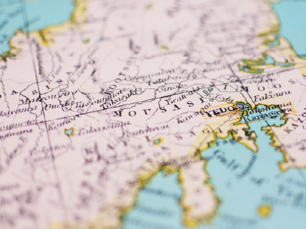 地盤に不安があるエリアに建っている