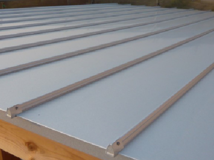 塗料や屋根材のグレードによる違いを把握