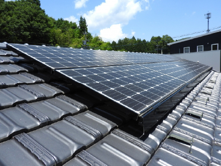 太陽光パネル設置対応の屋根