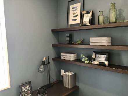 壁面一体型収納｜空間に馴染むスマートなデザイン